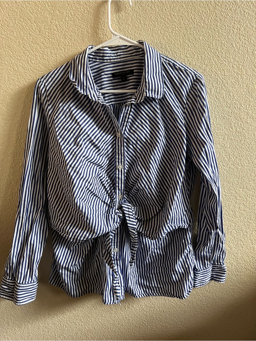 Banana Republic Navy & White Striped Tie-Front Button-Down Shirt